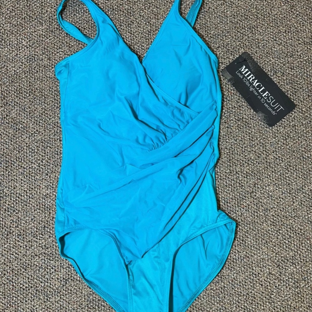 Miraclesuit One Piece Swimsuit Size 12. Brand New!